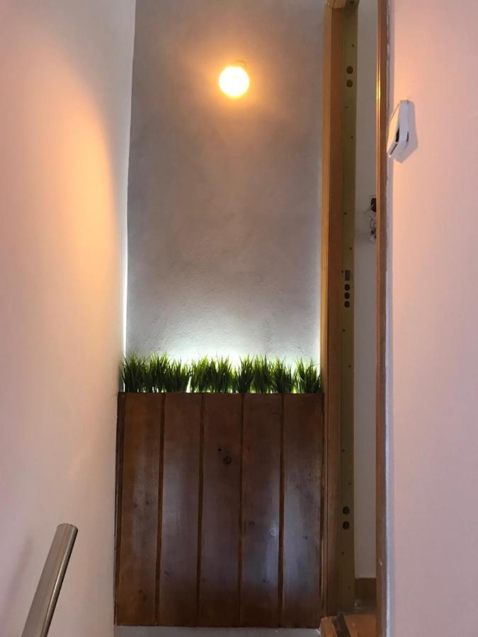 Piso Centrico Con Parking A 20Min De Barcelona Apartamento Terrassa Exterior foto