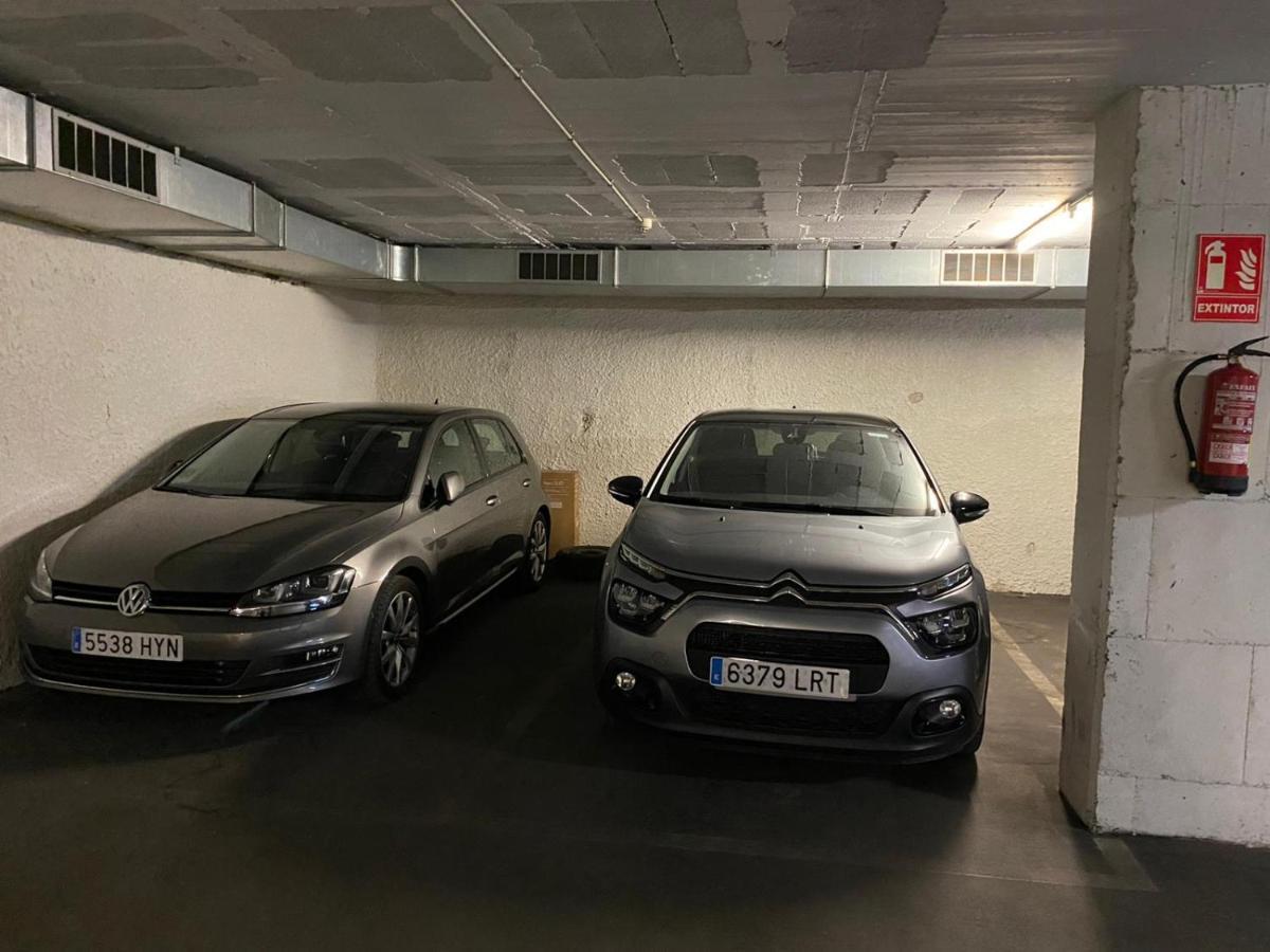 Piso Centrico Con Parking A 20Min De Barcelona Apartamento Terrassa Exterior foto